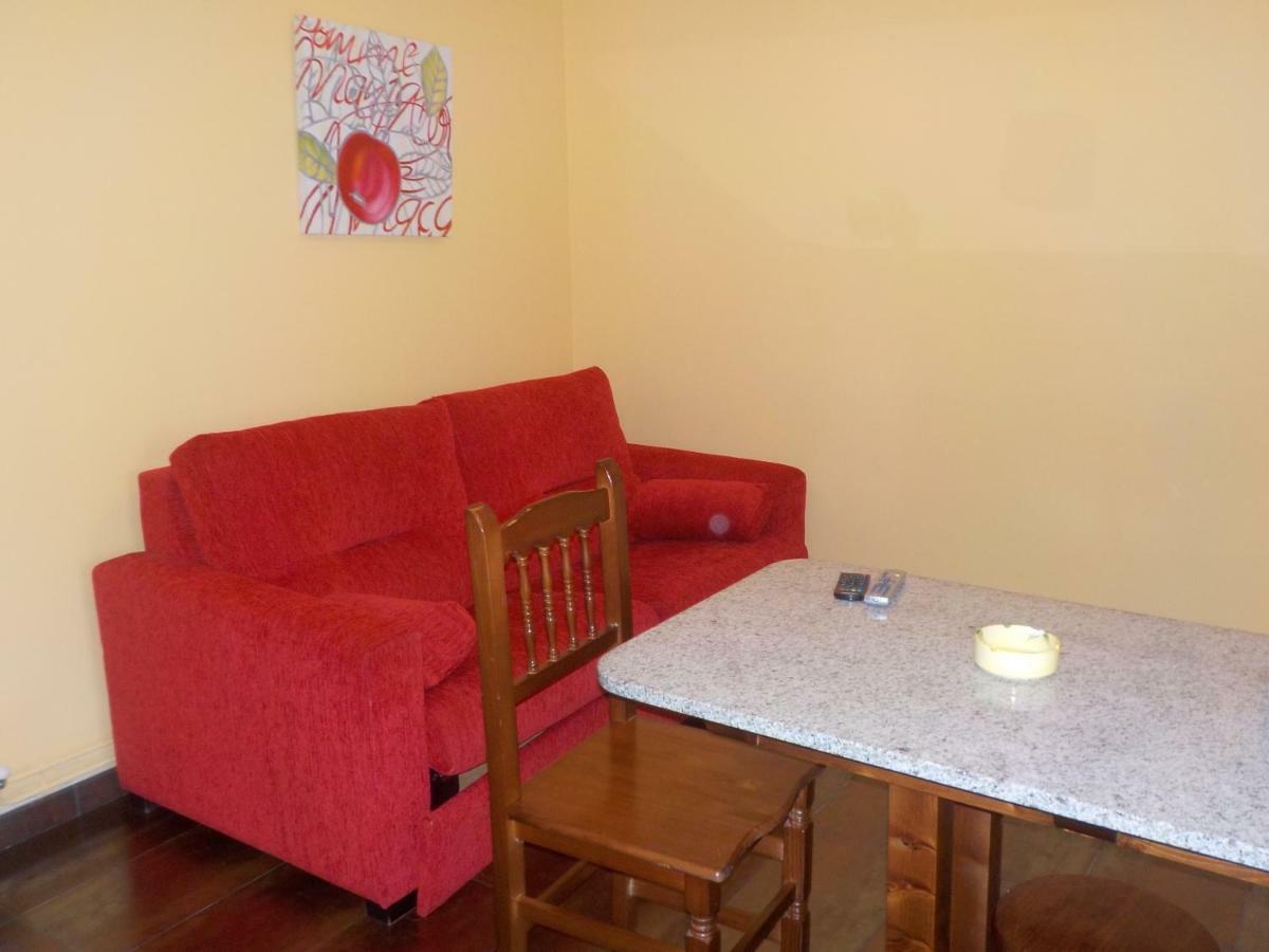 Apartamentos Rurales La Husteriza Ruenes Luaran gambar