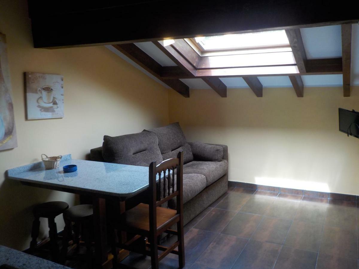 Apartamentos Rurales La Husteriza Ruenes Luaran gambar